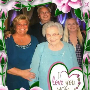 Meet your Posher, Janelle